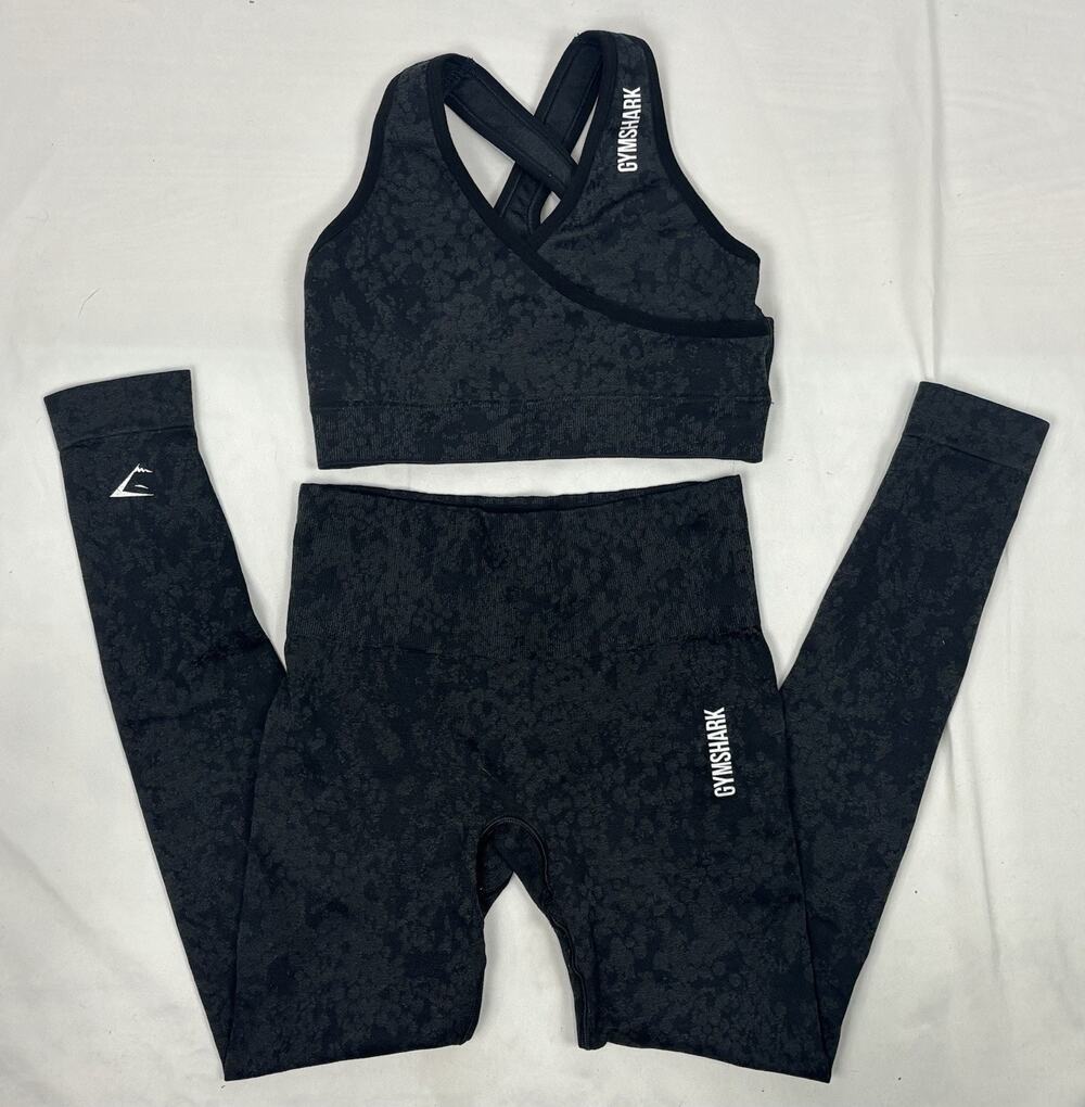 Gymshark Adapt Camo Seamless Set Sports Bra & Leggings Black Charcoal S